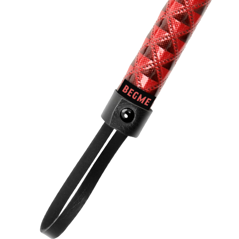 BEGME - RED EDITION VEGANES LEDER FLOGGER