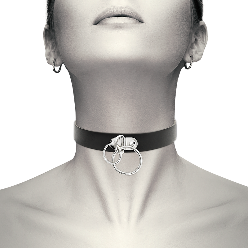 COQUETTE CHIC DESIRE - VEGANES DOPPELRING-HALSBAND AUS KUNSTLEDER