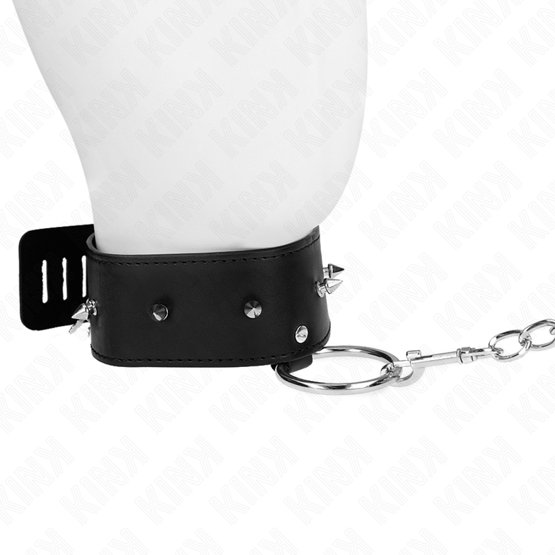KINK - HALSBAND 65 CM MIT LEINE MIT SILBERNEN NIETEN MODELL 2 VERSTELLBAR 36-43 CM X 5 CM