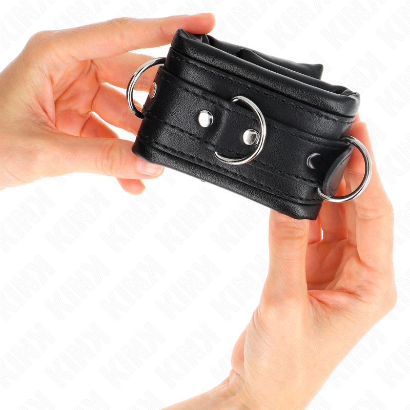 KINK - SCHWERE HANDSCHELLEN MIT SCHWARZEM FELLFUTTER VERSTELLBAR 20-30 CM X 6 CM