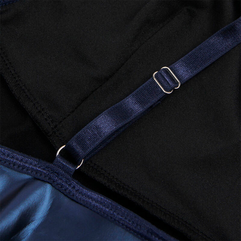 LEDER KLEID MIT BLAUEN TRÄGERN