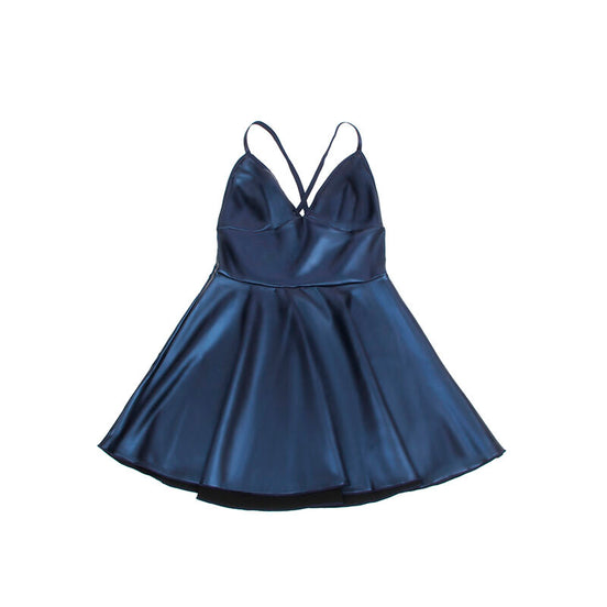LEDER KLEID MIT BLAUEN TRÄGERN