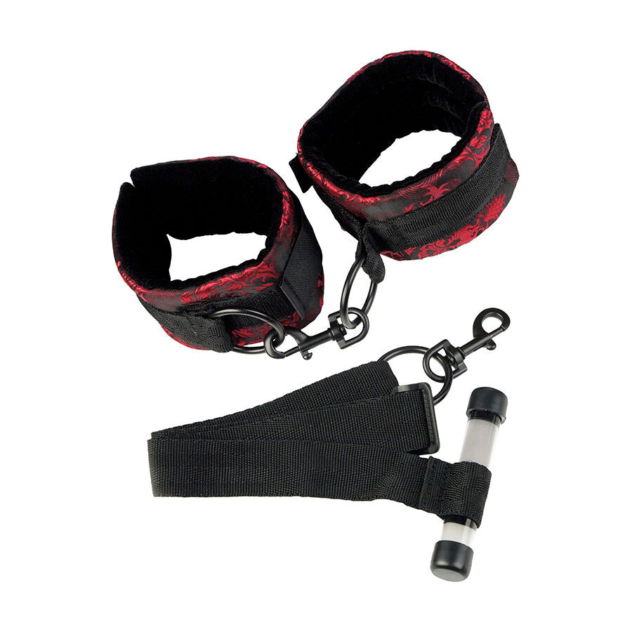 CALEXOTICS - SCANDAL BLACK TÜRHANDSCHELLEN