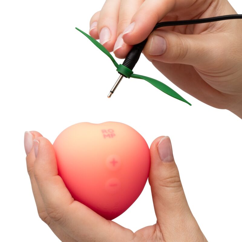 Peach Clitoral Suction Stimulator