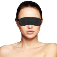 Dunkelheit – undurchdringliche schwarze Maske