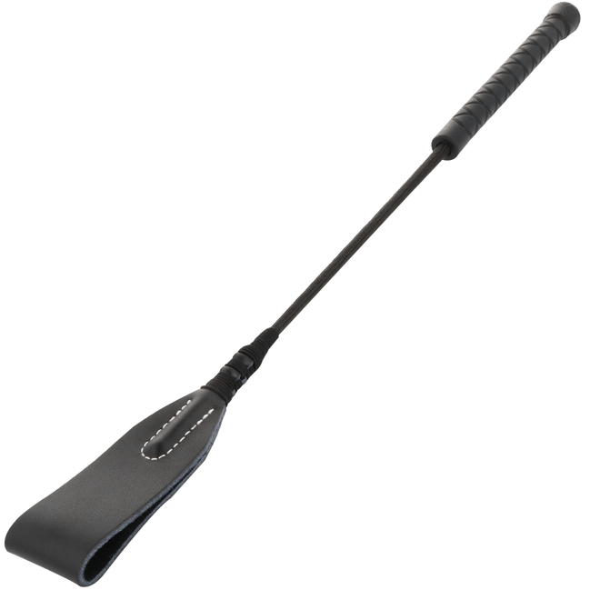 DUNKELHEIT – FETISCH SCHWARZE PEITSCHE