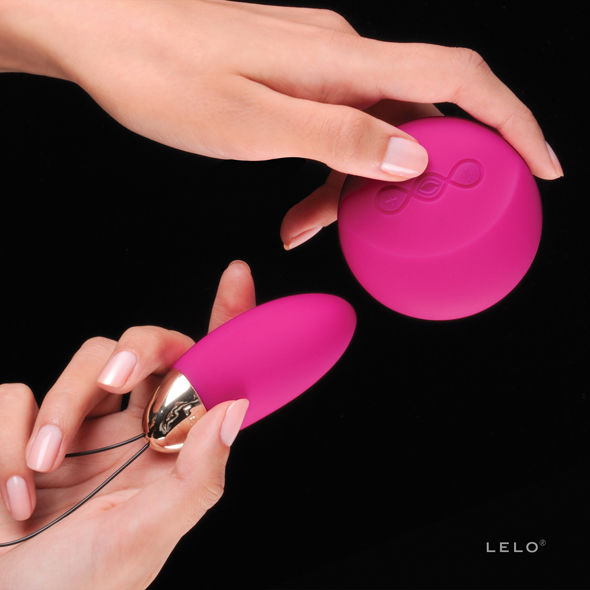 LELO - LYLA 2 INSIGNIA DESIGN EDITION FUCHSIA MASSAGE-EI